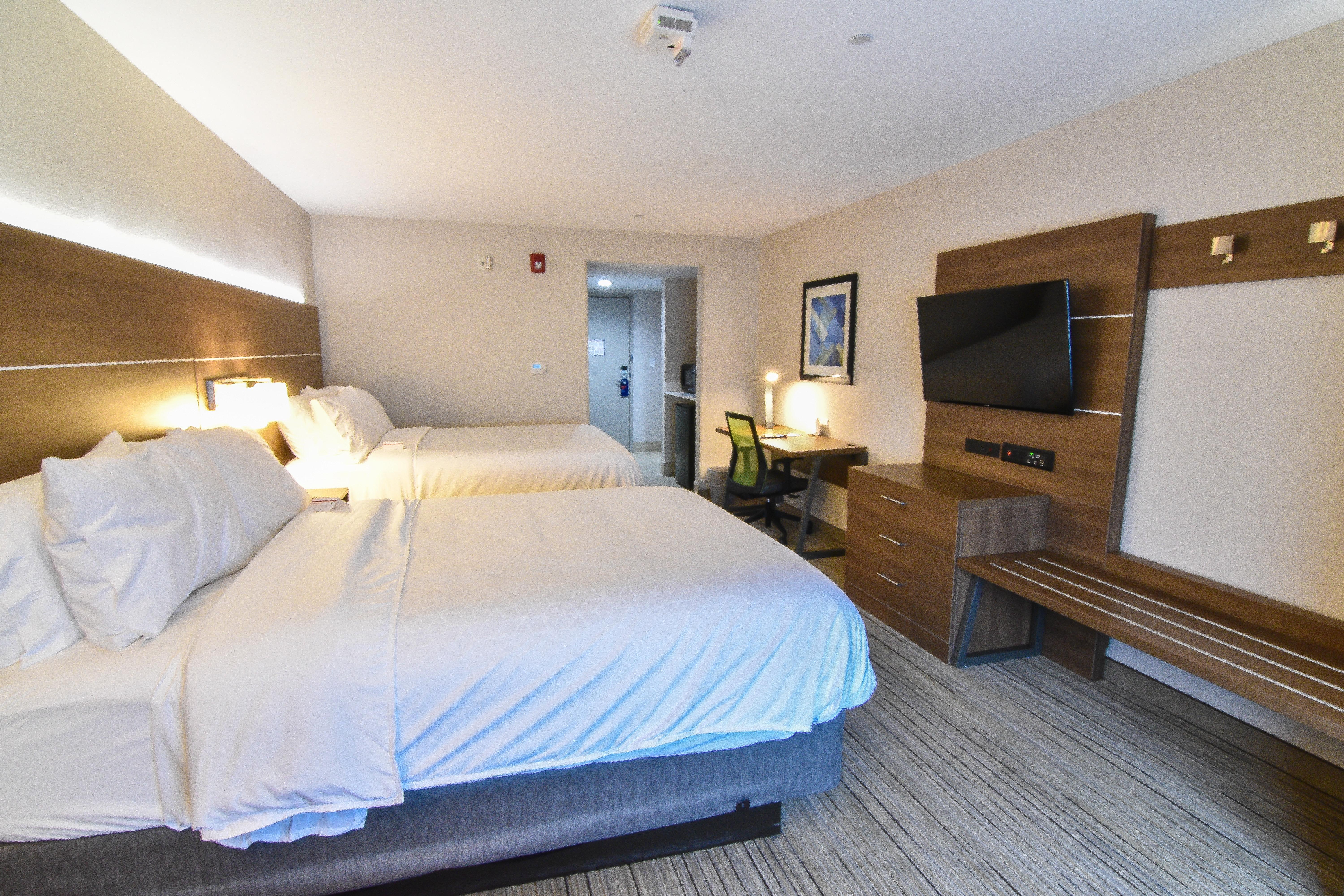 Holiday Inn Express & Suites - Indianapolis Northwest By Ihg Exterior photo
