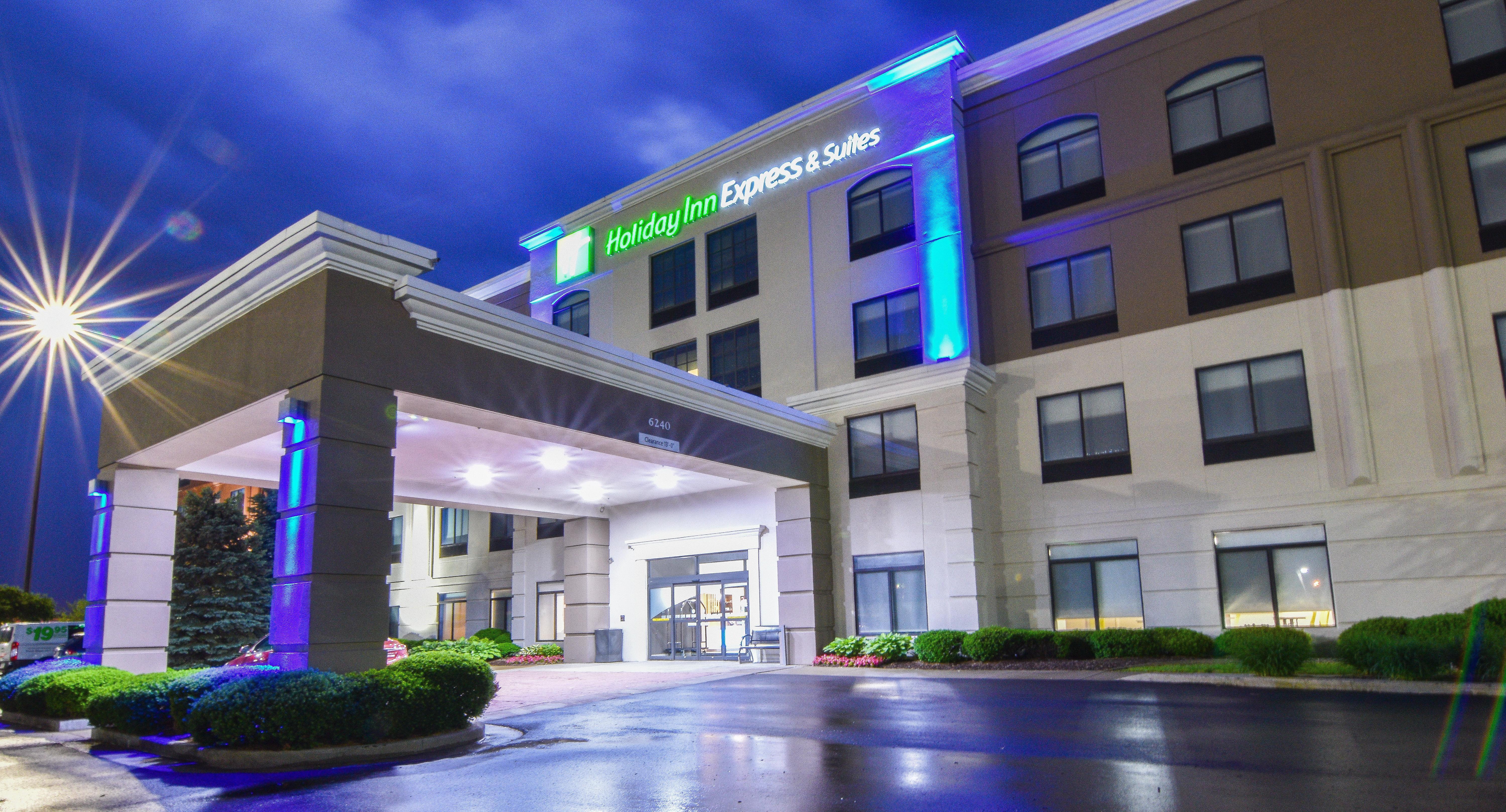 Holiday Inn Express & Suites - Indianapolis Northwest By Ihg Exterior photo